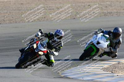 media/Jan-08-2022-SoCal Trackdays (Sat) [[1ec2777125]]/Turn 10 (2pm)/